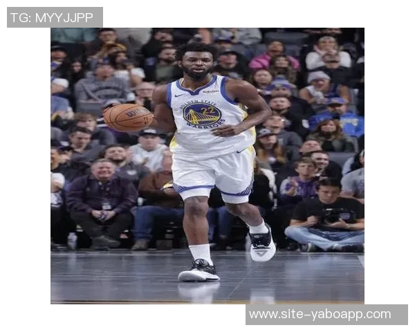 维金斯半场表现出色6中4砍下11分助攻与抢断均有贡献 维金斯半场表现出色6中4砍下11分助攻与抢断均有贡献