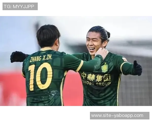 国安亚冠首发阵容揭晓张健智张玉宁领衔出战大埔球队